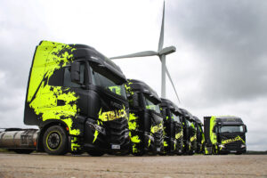 Read more about the article Metallica Tour mit 32 Iveco Trucks