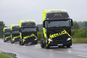 Iveco Multi-Antriebs-Flotte begleitet Metallica