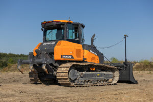 3D-Maschinensteuerungslösung Leica MC1 für den Develon Dozer DD130-7